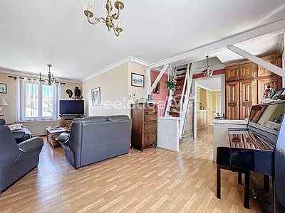 Maison, 102,42 m²