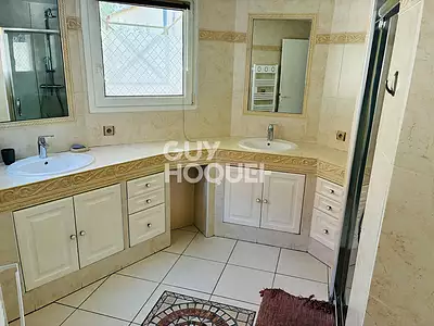 Maison, 134 m²
