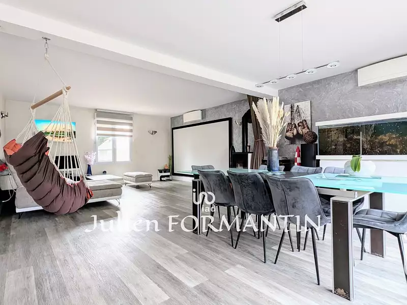 Maison, 200 m²