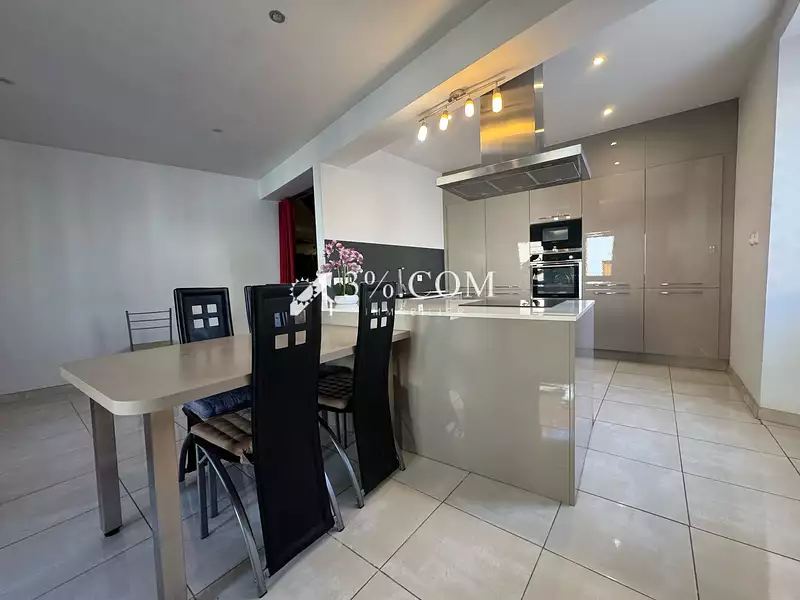 Appartement, 160 m²