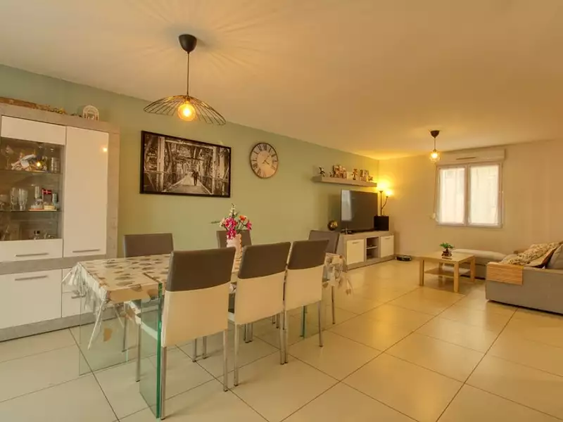 Maison, 120 m²