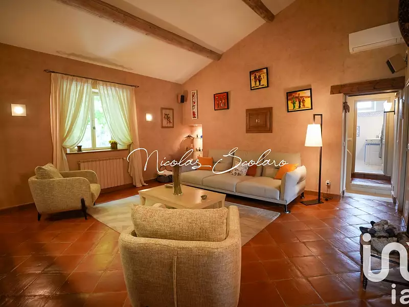Maison, 310 m²