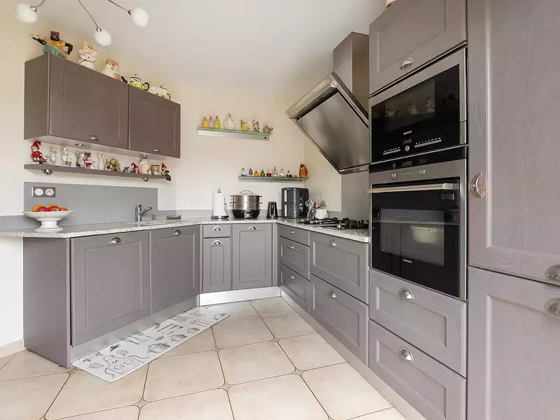 Maison, 169 m²