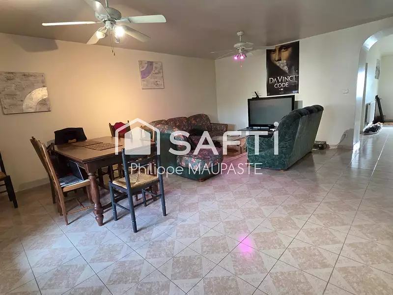 Maison, 175 m²