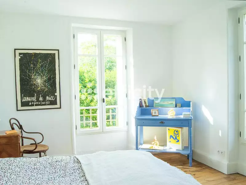 Maison, 274 m²