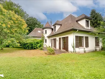 Maison, 225 m²