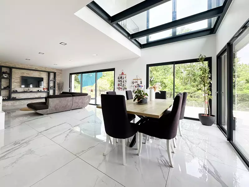 Maison, 180 m²
