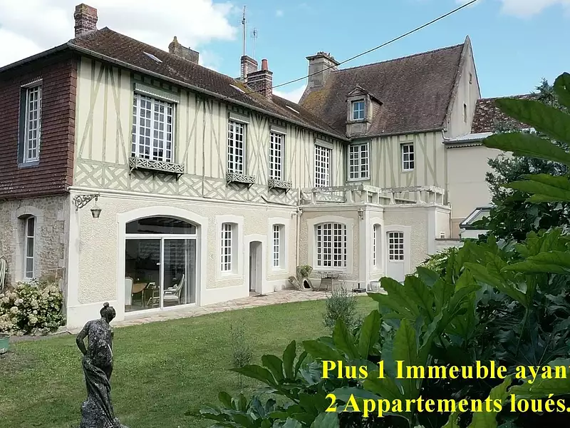 Maison, 1 250 m²