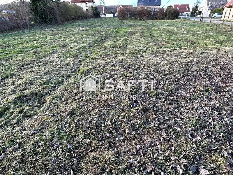Terrain, 1 018 m²