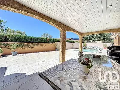 Maison, 184 m²