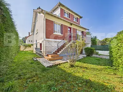 Maison, 132 m²