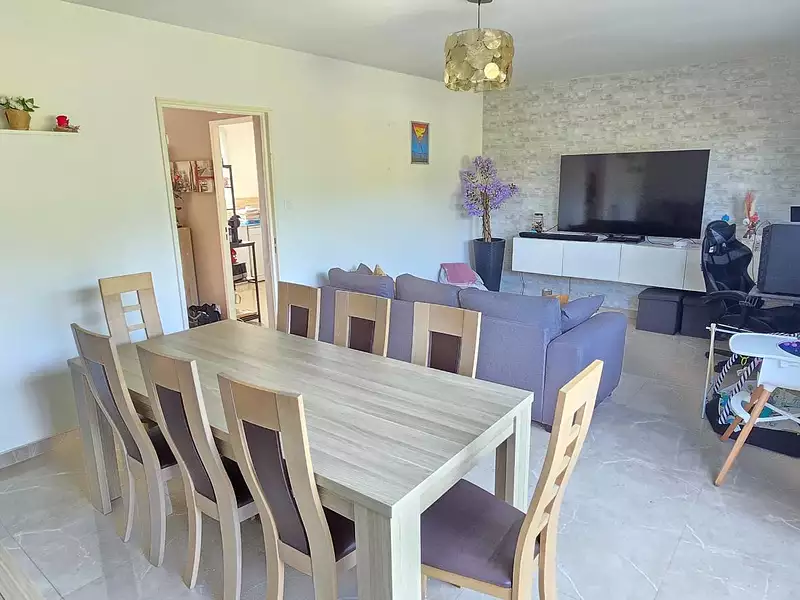 Maison, 87 m²