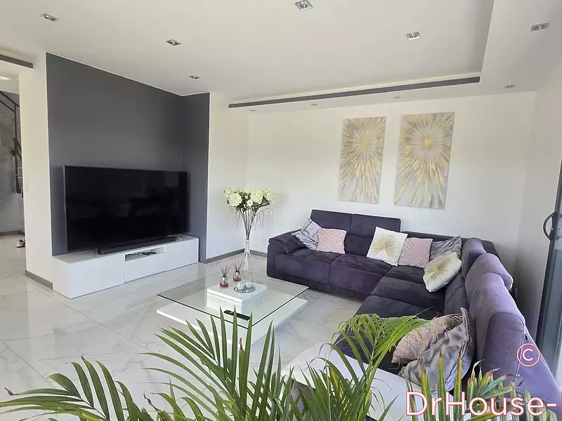 Maison, 155 m²