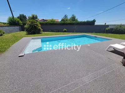 Maison, 165 m²
