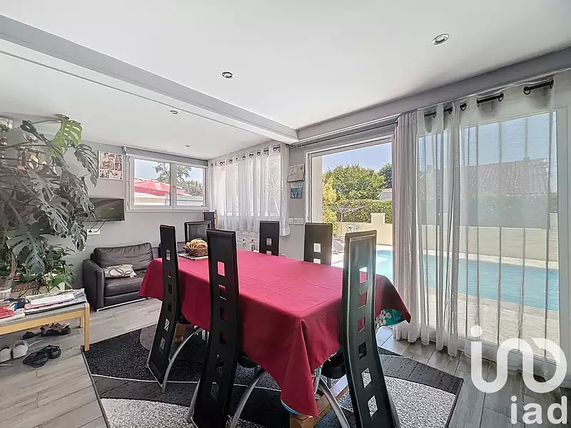 Maison, 135 m²