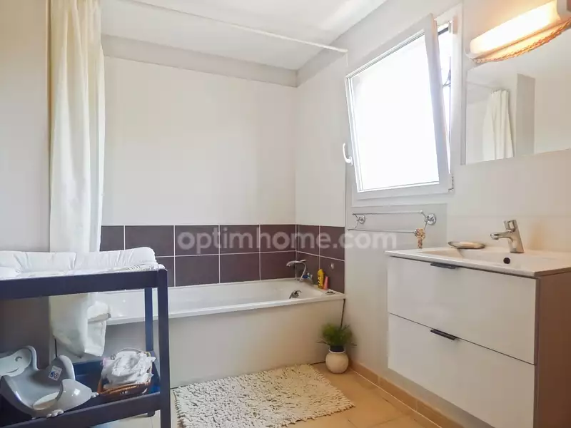 Maison, 111 m²