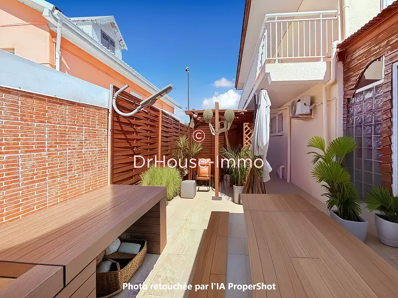 Maison, 217 m²