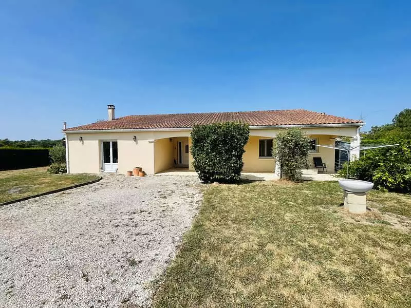 Maison, 169 m²