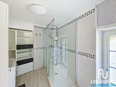 Maison, 146 m²