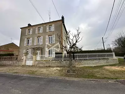 Maison, 247 m²