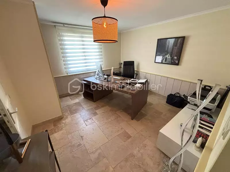 Maison, 200 m²