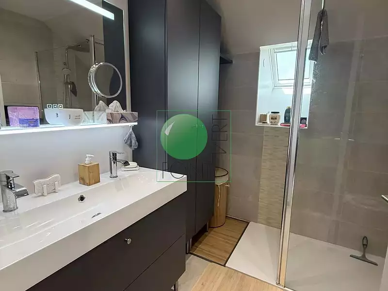 Maison, 165 m²