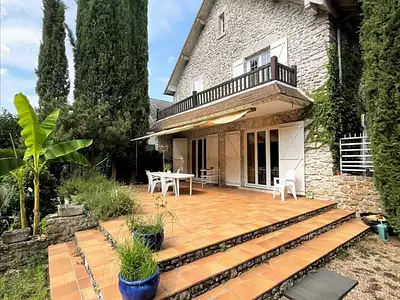 Maison, 333 m²