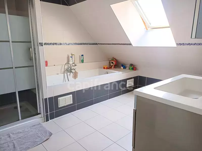 Maison, 113 m²