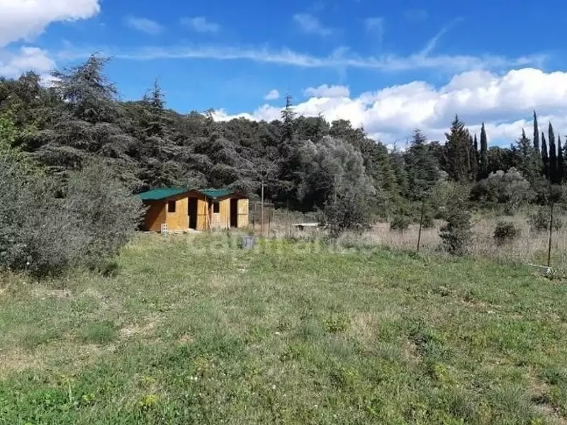 Terrain, 16 228 m²