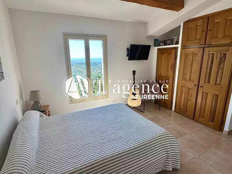 Maison, 170 m²