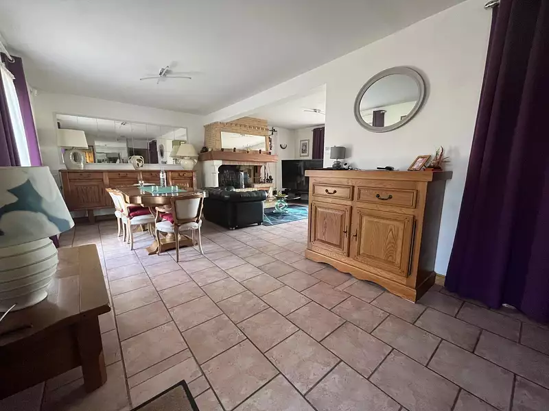 Maison, 161,06 m²