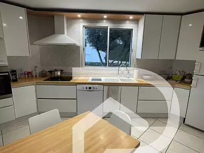 Maison, 170 m²