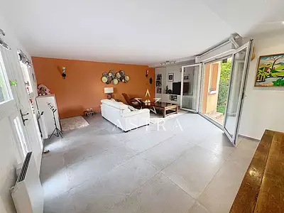 Maison, 185 m²