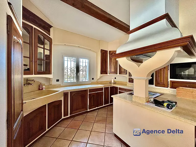Maison, 170 m²