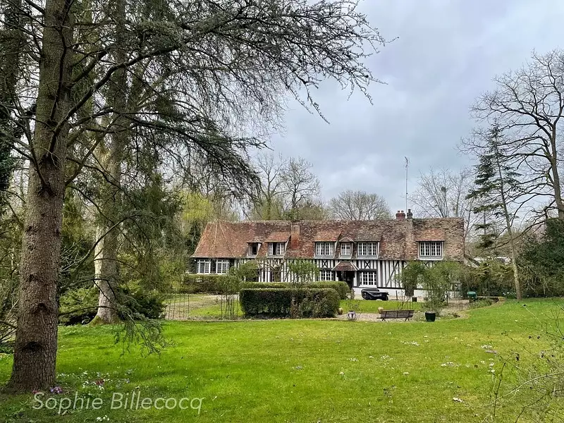 Maison, 284 m²