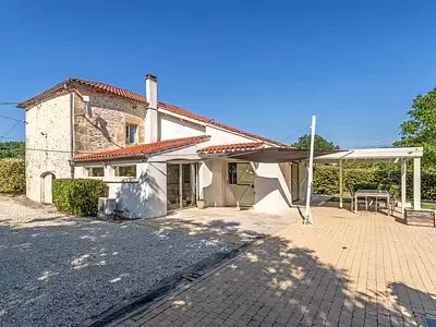 Maison, 146 m²