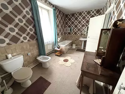 Maison, 210 m²