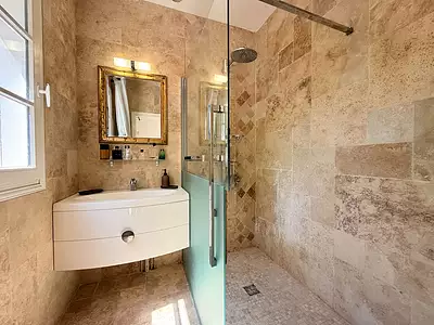 Maison, 185 m²