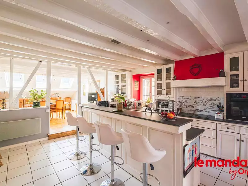 Maison, 200 m²