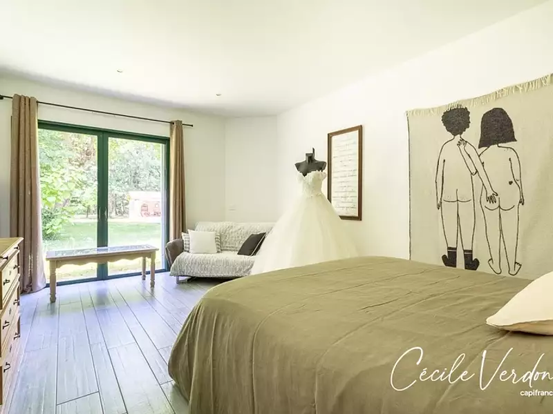 Maison, 280 m²