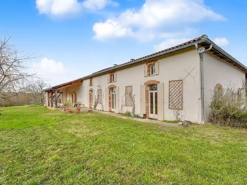 Maison, 420 m²