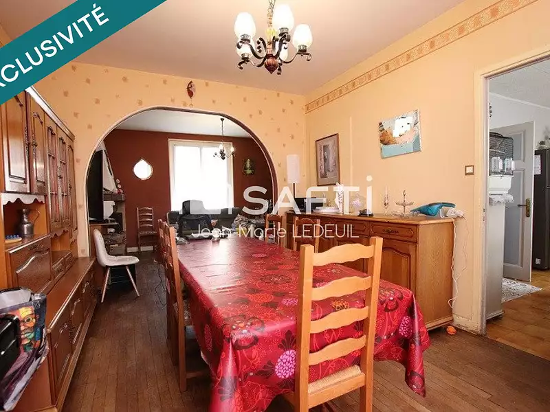 Maison, 132 m²