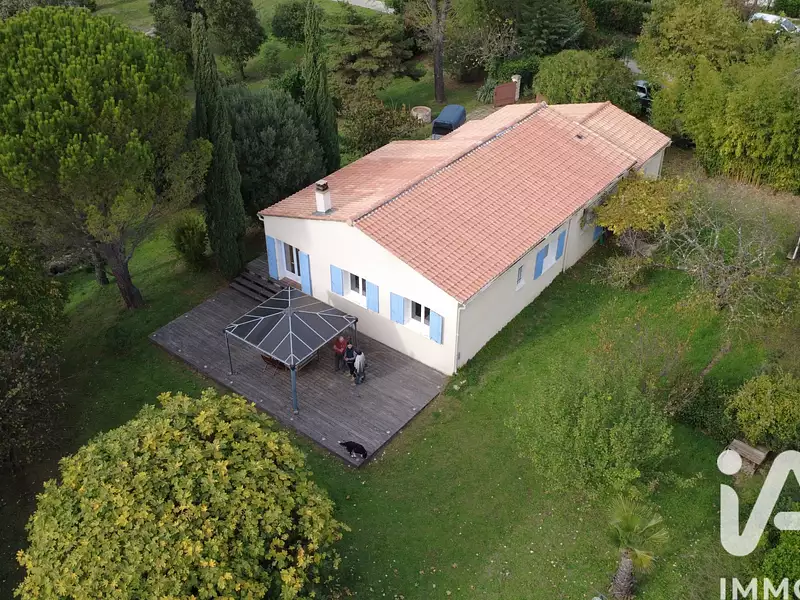 Maison, 124 m²