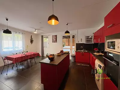 Maison, 94 m²