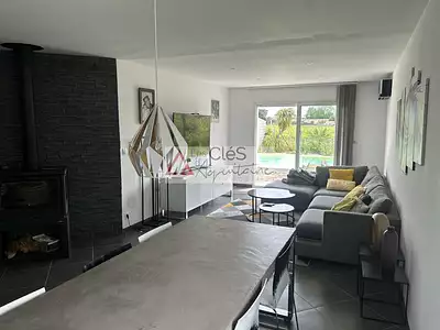 Maison, 145 m²