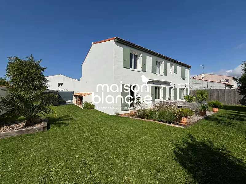 Maison, 158 m²