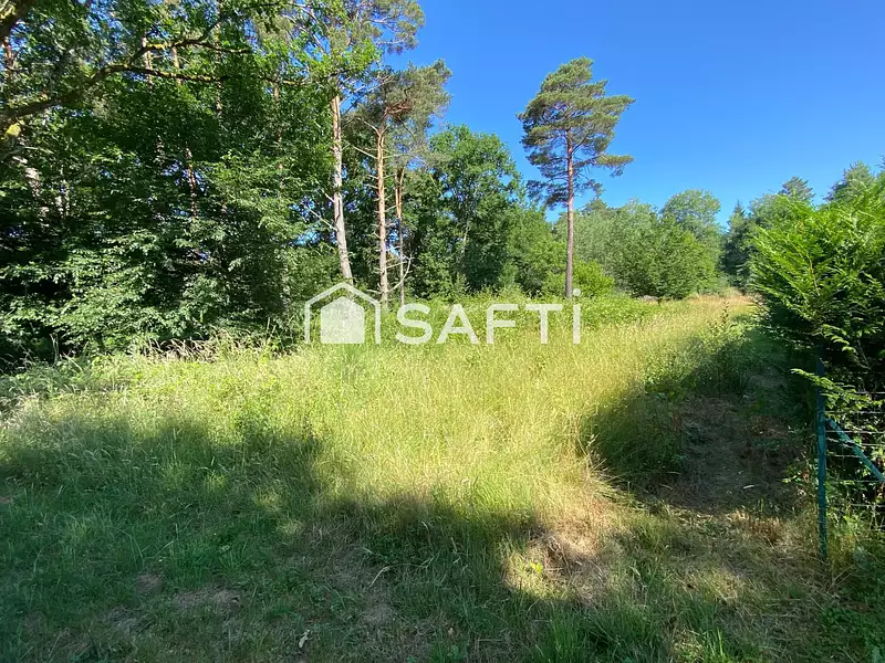 Terrain, 2 200 m²