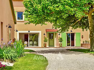 Maison, 295 m²