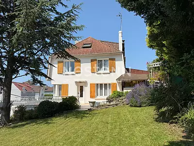 Maison, 201 m²