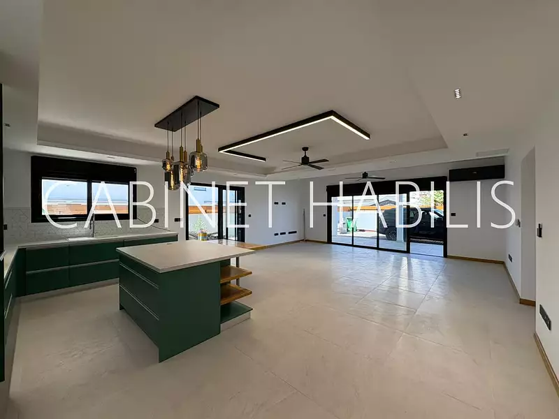 Maison, 194,43 m²